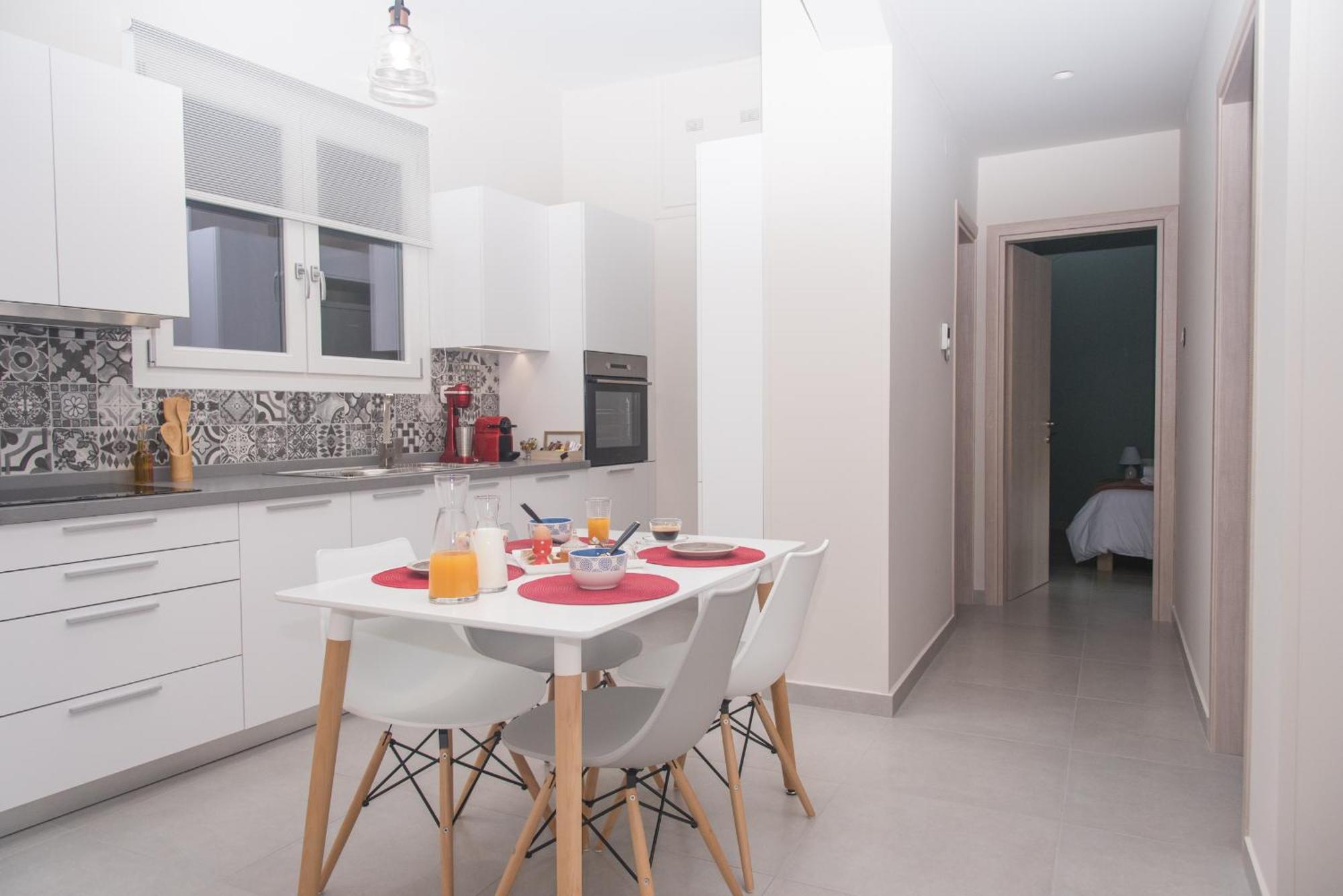 Comfy & Modern In The Heart Of